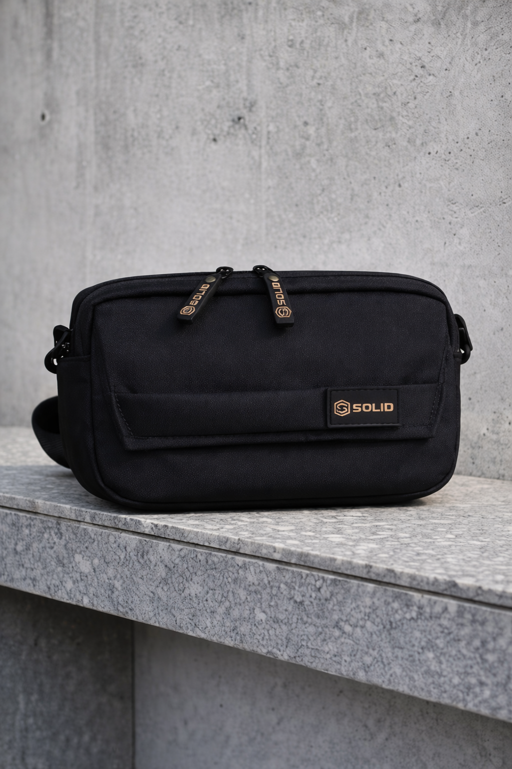 SOLID Urban Sling Bag – Tas Selempang Pria Wanita